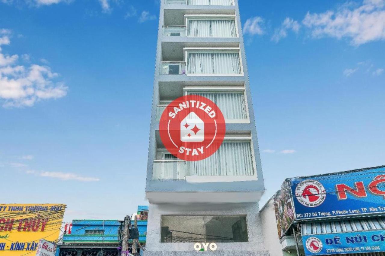 Oyo 176 374 Hotel Nha Trang Dış mekan fotoğraf