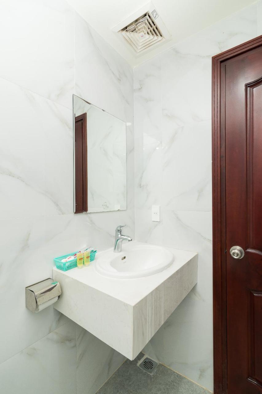 Oyo 176 374 Hotel Nha Trang Dış mekan fotoğraf
