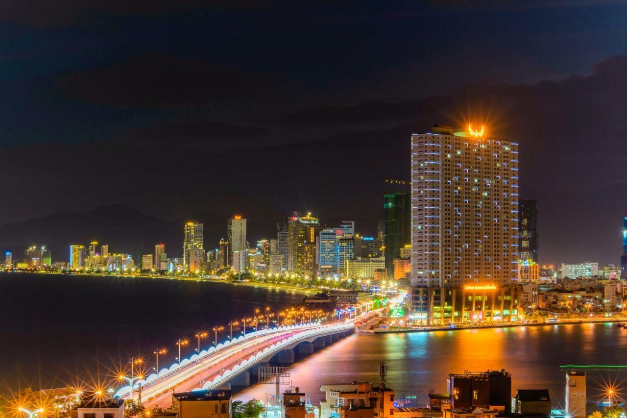 Oyo 176 374 Hotel Nha Trang Dış mekan fotoğraf